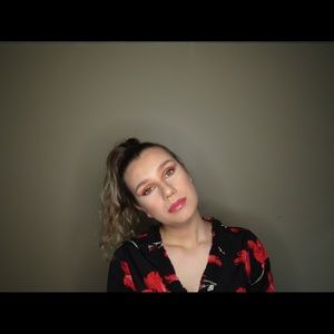 Meet your Posher, Flavie